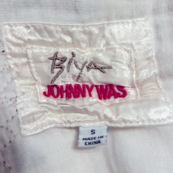 Beautiful white Johnny was Biya Zara button up - Picture 3 of 5
